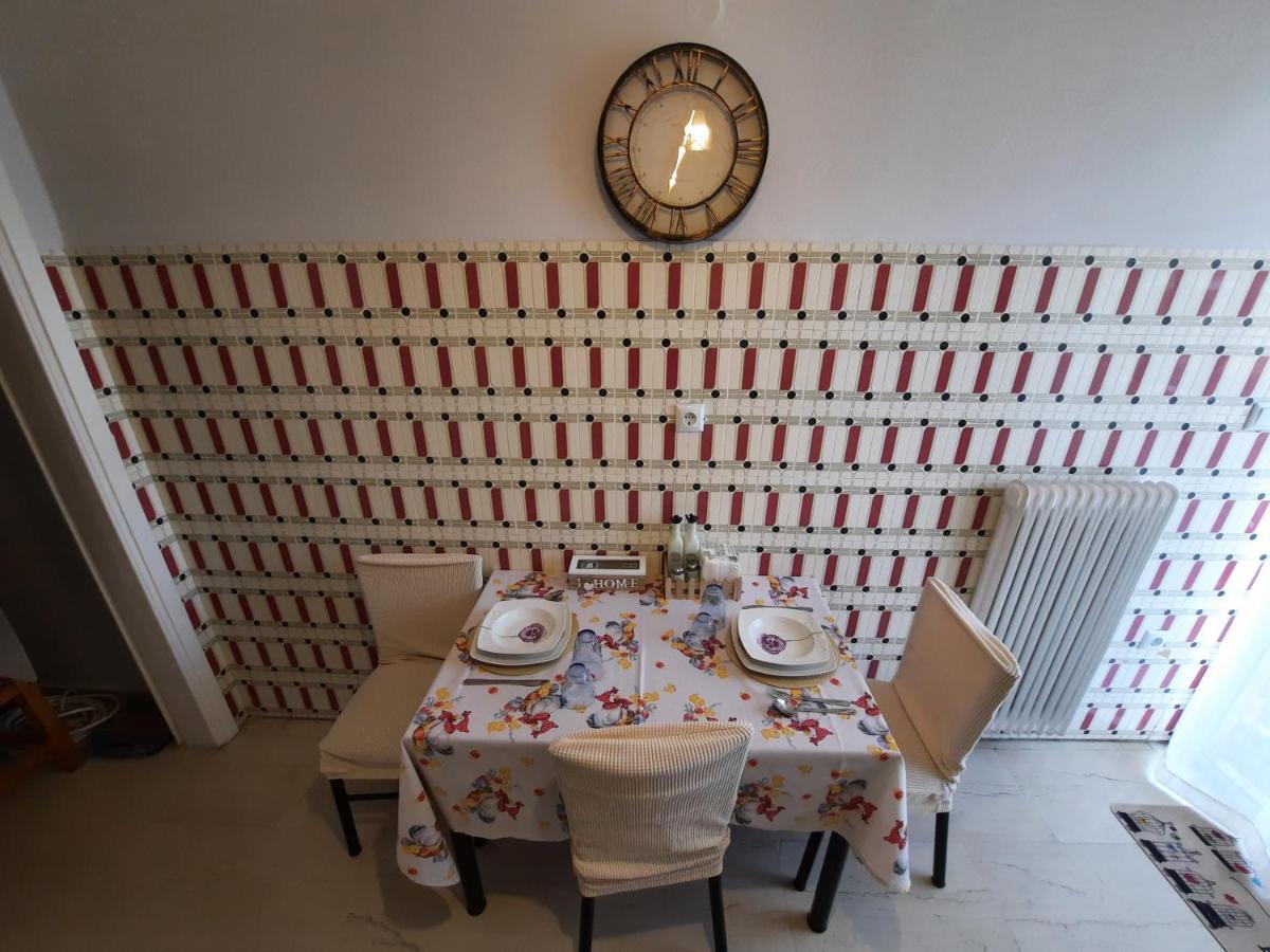 Villys Apartment Каламата Экстерьер фото