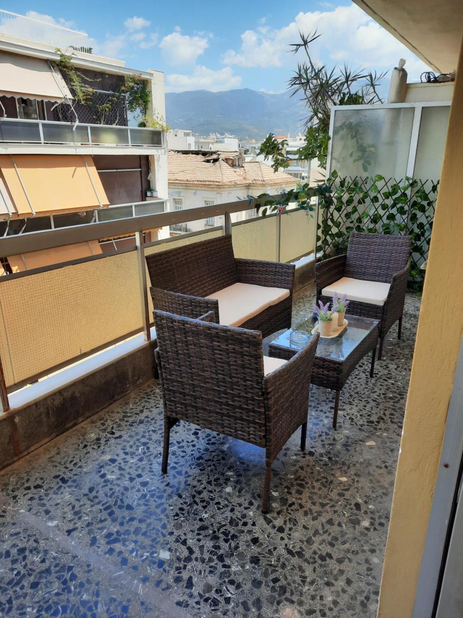 Villys Apartment Каламата Экстерьер фото