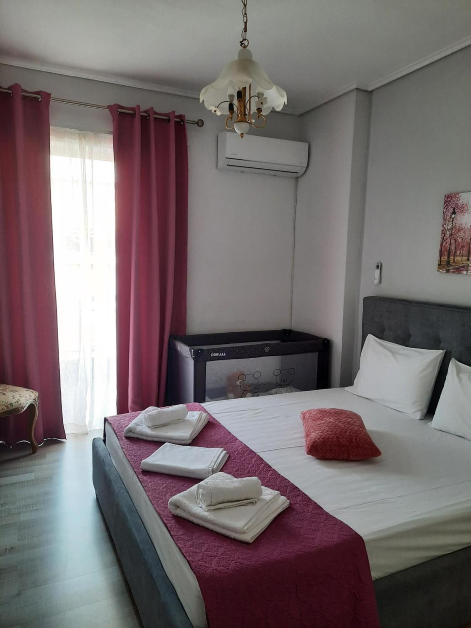 Villys Apartment Каламата Экстерьер фото